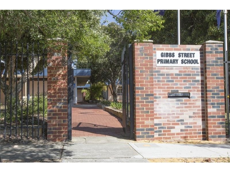 18/107 Gerard Street, East Cannington WA 6107