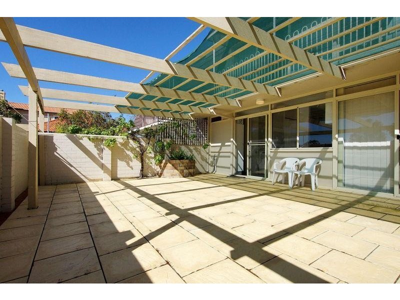 3/2 Jubilee Street, South Perth WA 6151