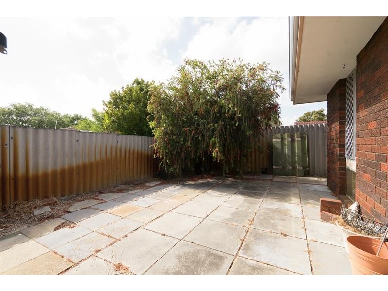 8 Bohemia Way, Parkwood WA 6147