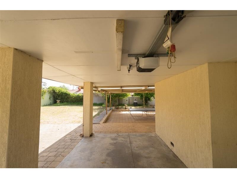 8 Bohemia Way, Parkwood WA 6147