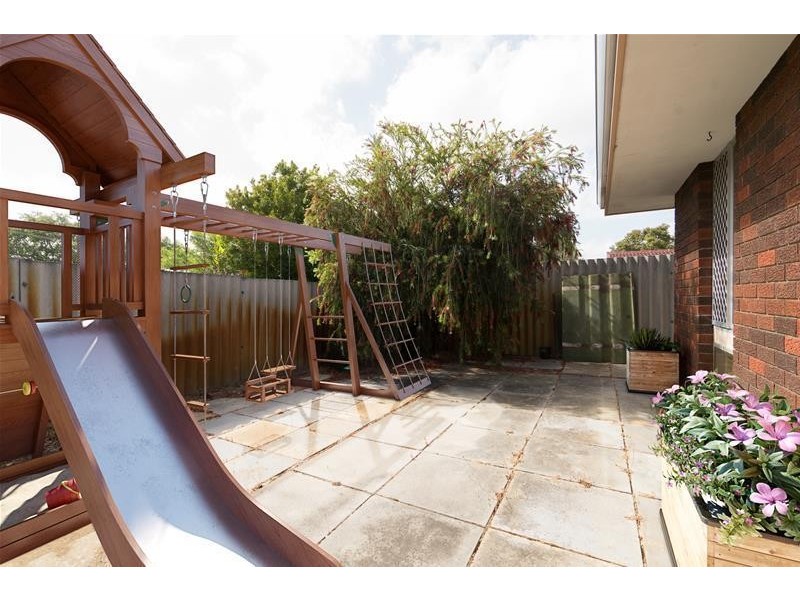 8 Bohemia Way, Parkwood WA 6147