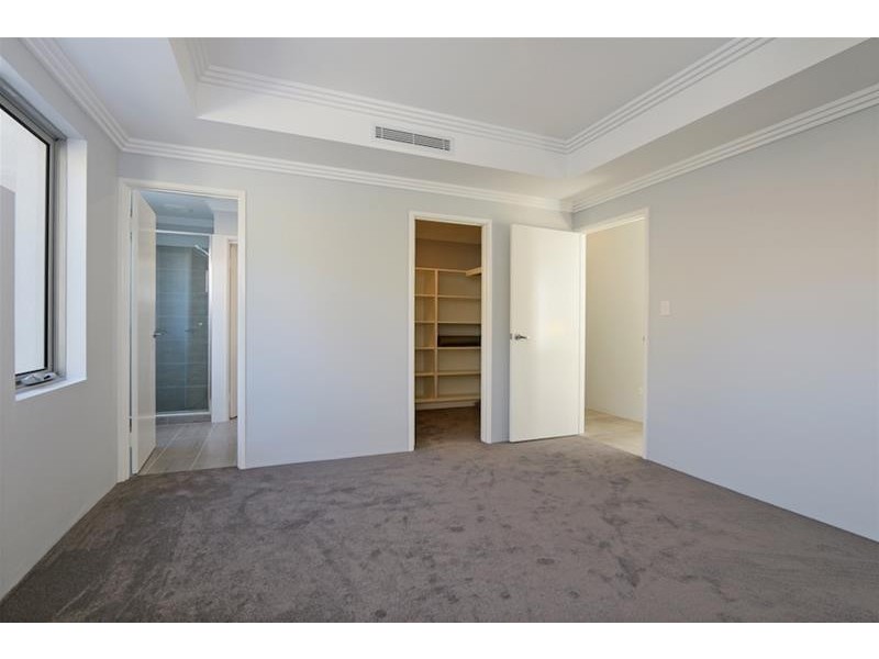 76B McKenzie Way, Embleton WA 6062