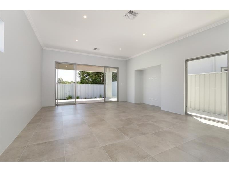 76B McKenzie Way, Embleton WA 6062