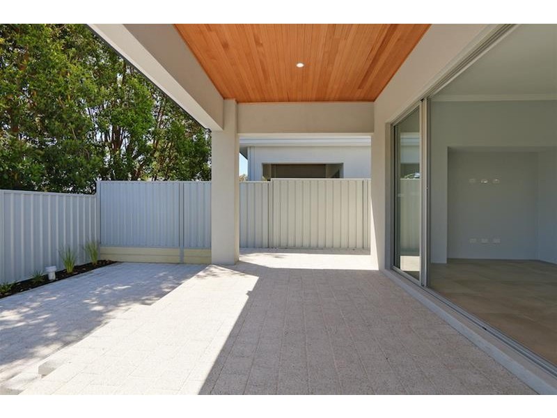 76B McKenzie Way, Embleton WA 6062