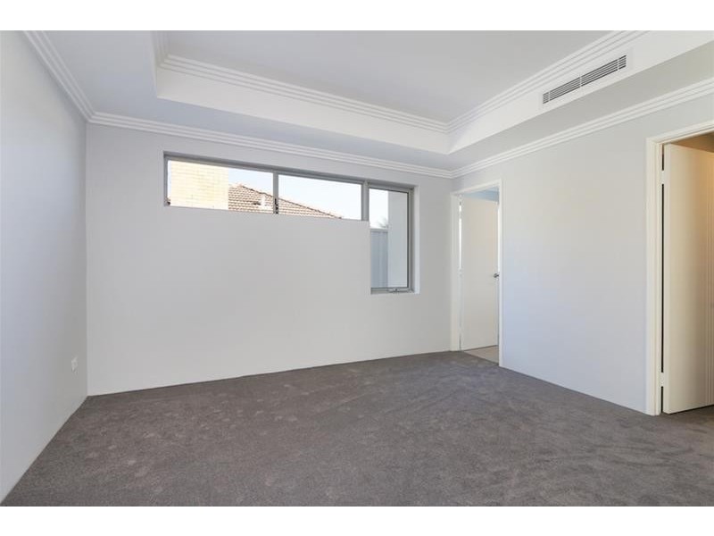 76B McKenzie Way, Embleton WA 6062