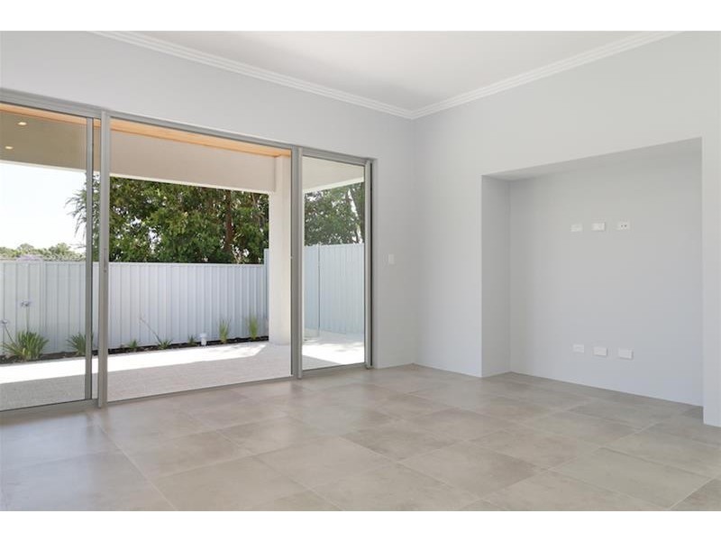 76B McKenzie Way, Embleton WA 6062