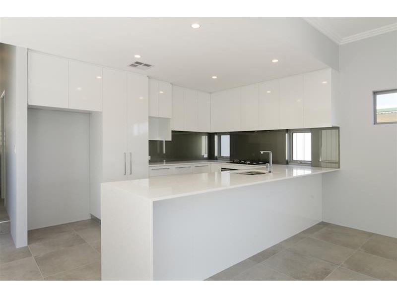 76B McKenzie Way, Embleton WA 6062