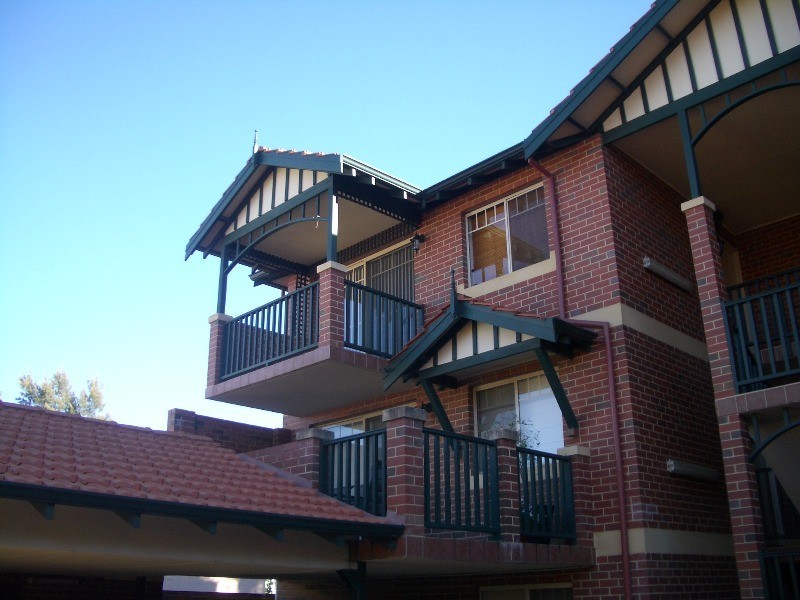 11/42 Bronte Street, East Perth WA 6004