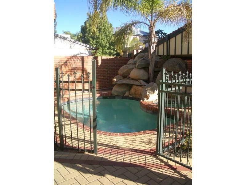 11/42 Bronte Street, East Perth WA 6004