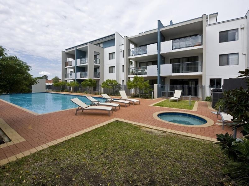 43/15 Tanunda Drive, Rivervale WA 6103