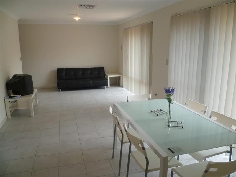 1/189 Hill View Terrace, Bentley WA 6102