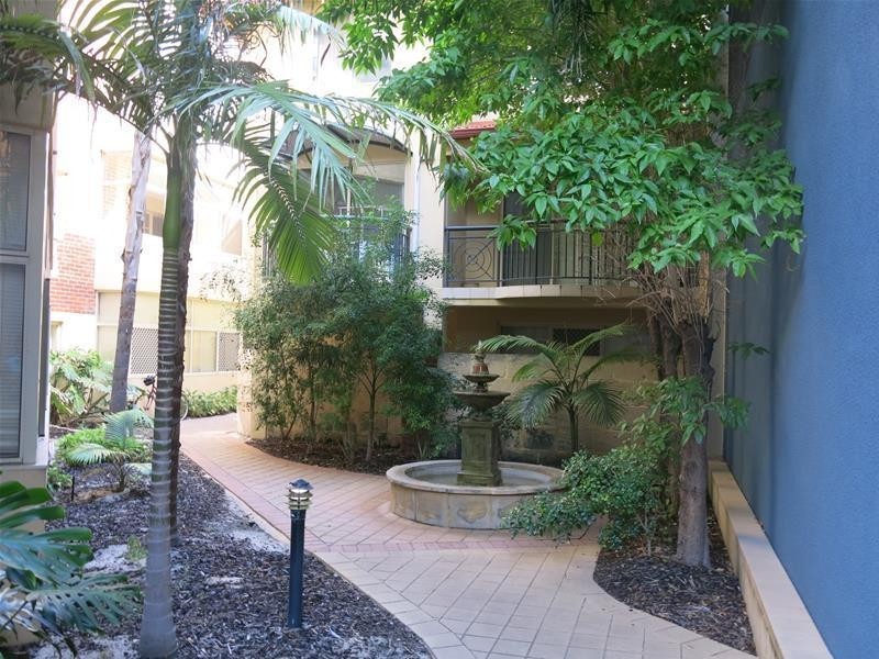 28/138 Adelaide Terrace, East Perth WA 6004