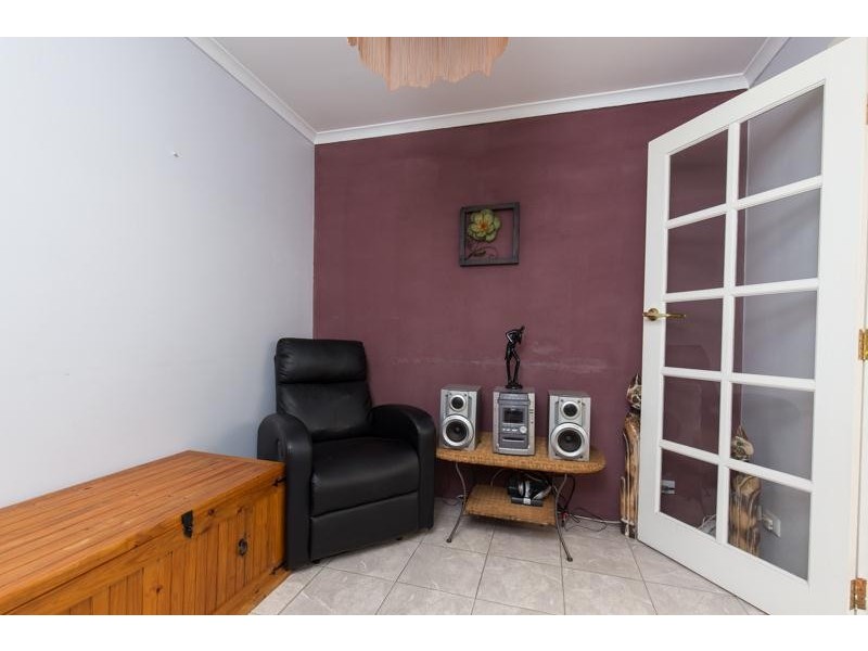 8/2 Bland Place, Beechboro WA 6063