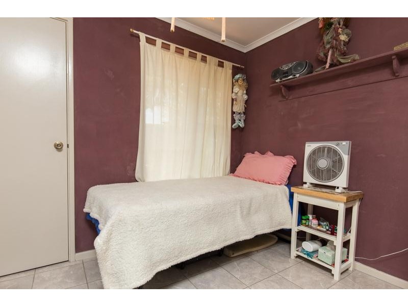 8/2 Bland Place, Beechboro WA 6063