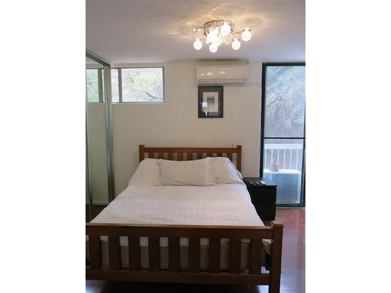 509/130A Mounts Bay Road, Perth WA 6000