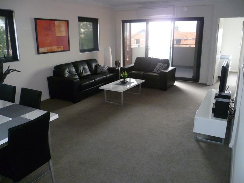 51/18 Wellington Street, East Perth WA 6004