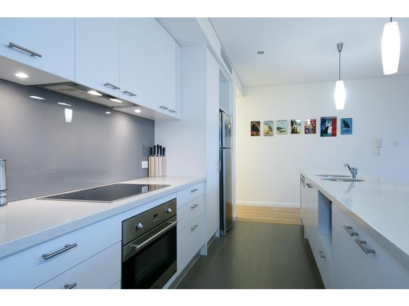 8/22 Eastbrook Terrace, East Perth WA 6004