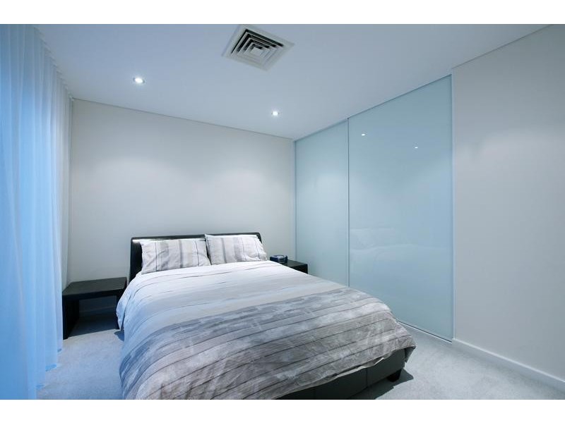 8/22 Eastbrook Terrace, East Perth WA 6004