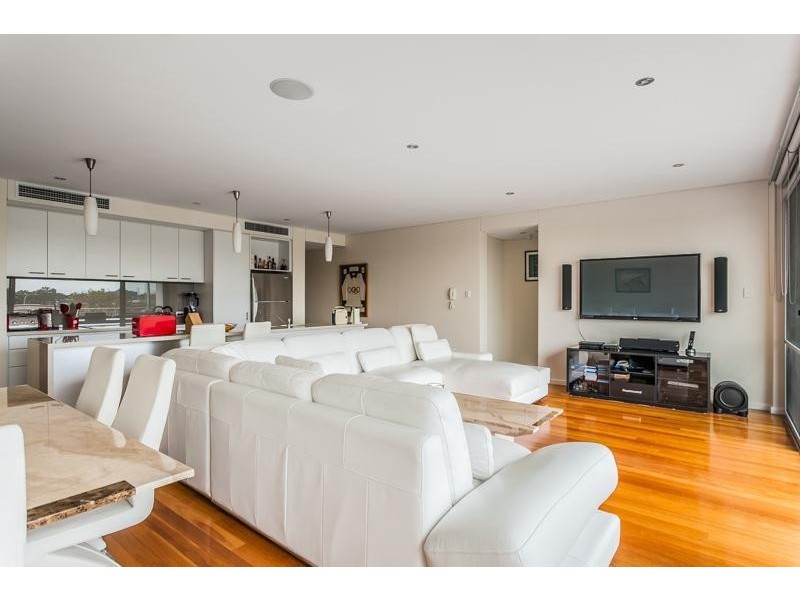 8/22 Eastbrook Terrace, East Perth WA 6004