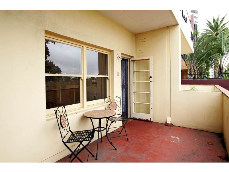 2/120 Terrace Road, Perth WA 6000