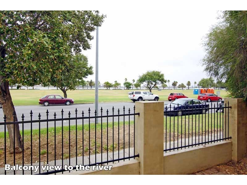 2/120 Terrace Road, Perth WA 6000