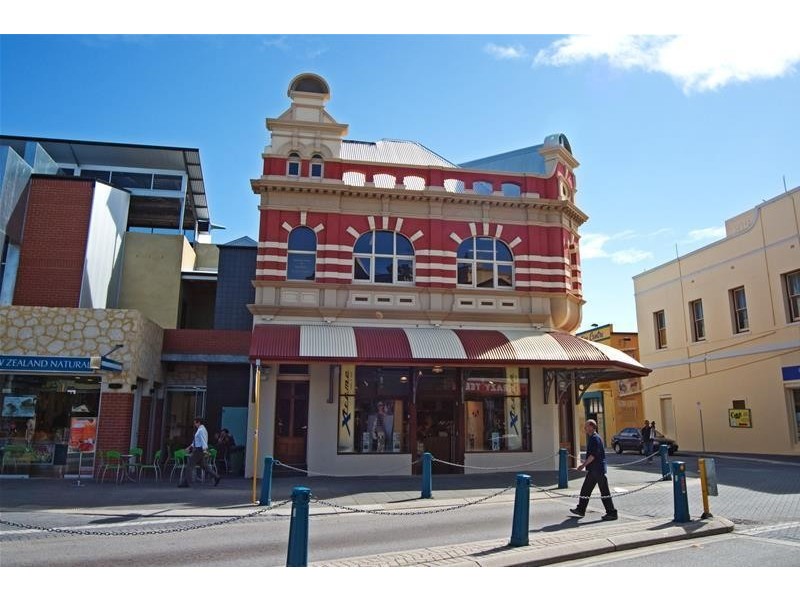 7/11 Queen Victoria Street, Fremantle WA 6160