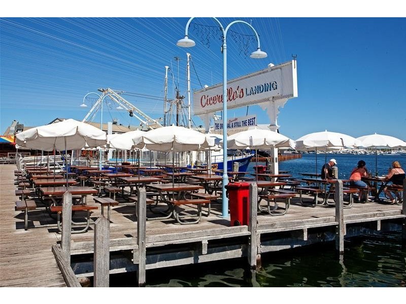 7/11 Queen Victoria Street, Fremantle WA 6160