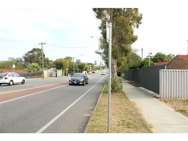 192 Berwick Street, Victoria Park WA 6100