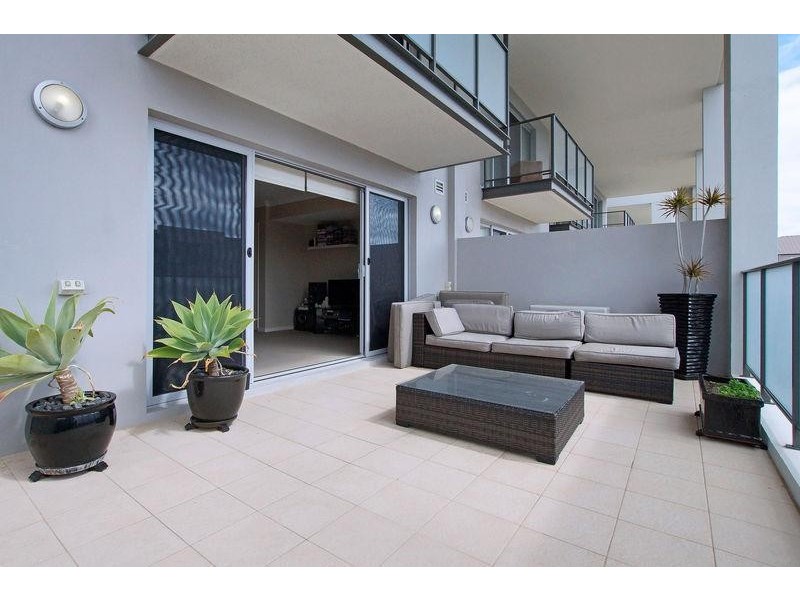 1/28 Banksia Terrace, South Perth WA 6151