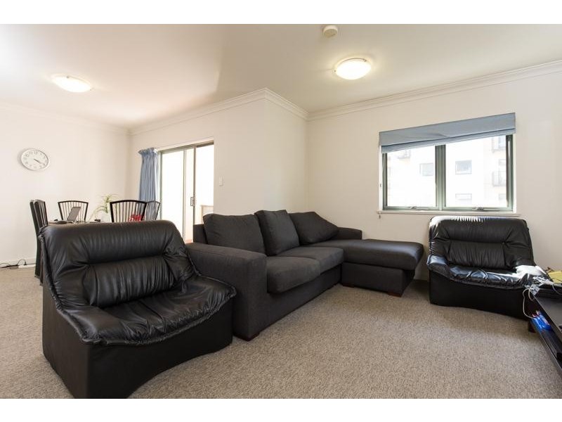 13/110 Mounts Bay Road, Perth WA 6000