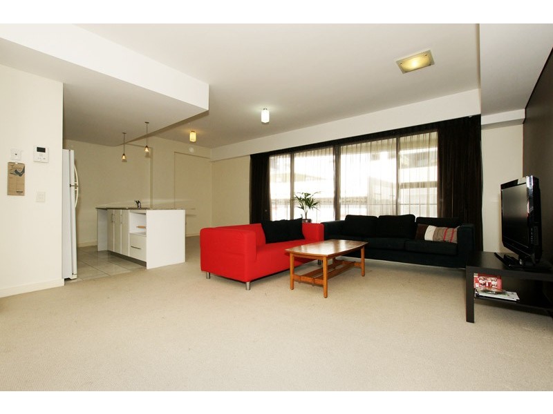 13/11 Bennett Street, East Perth WA 6004