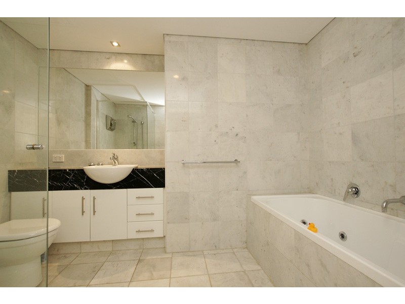 13/11 Bennett Street, East Perth WA 6004