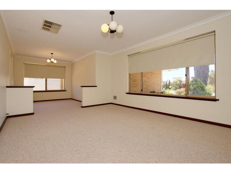 7 Atoll Court, Mullaloo WA 6027