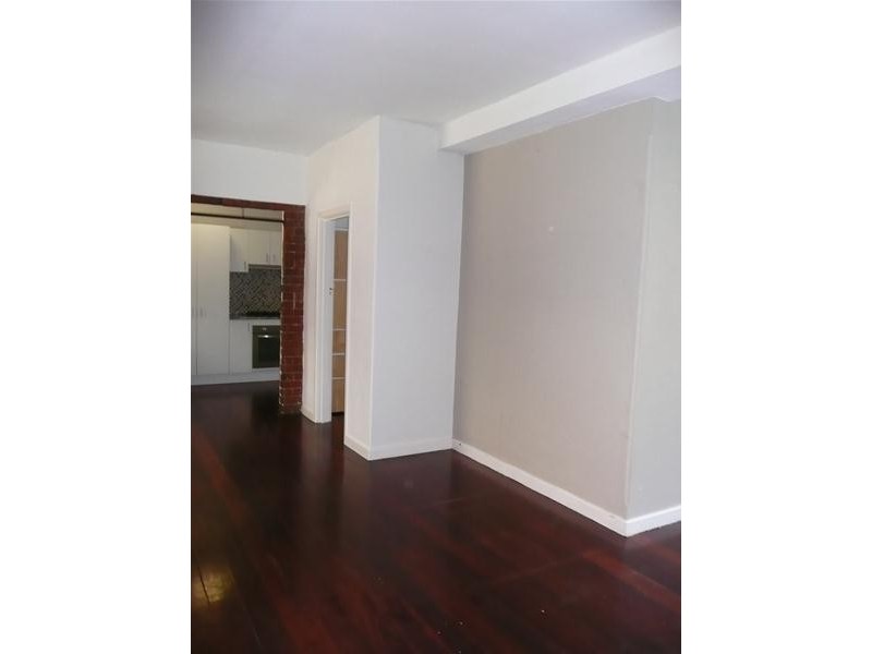 11/126 Terrace Road, Perth WA 6000