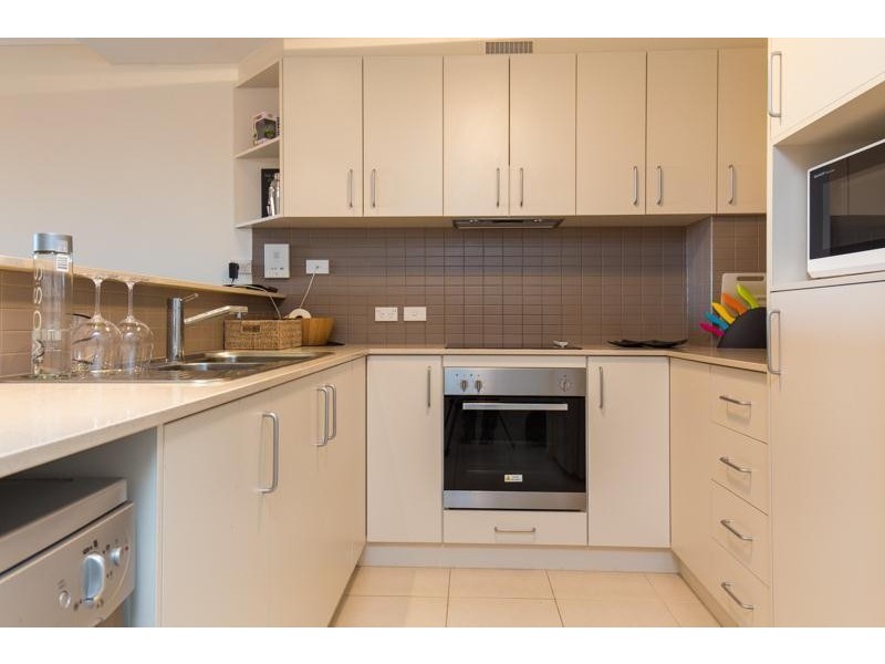 63/18 Wellington Street, East Perth WA 6004