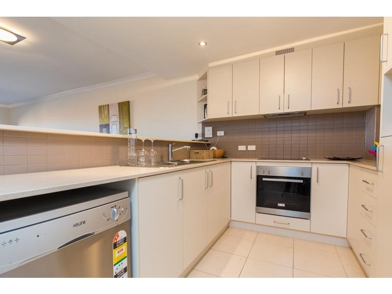 63/18 Wellington Street, East Perth WA 6004