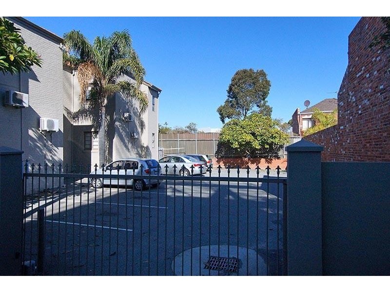 2/265 Stirling Street, Perth WA 6000