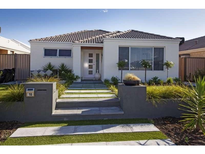 10 Padua Road, Piara Waters WA 6112