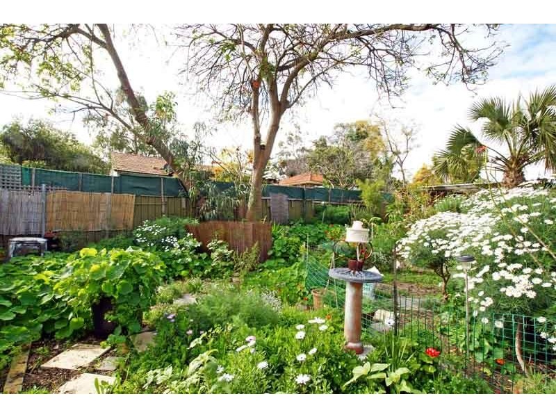 14 Cutts Street, Hamilton Hill WA 6163