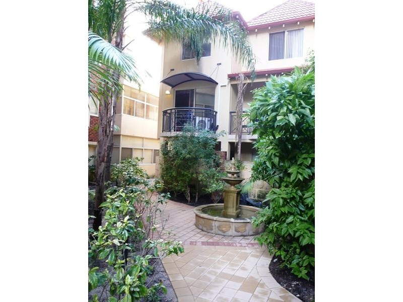 27/138 Adelaide Terrace, East Perth WA 6004