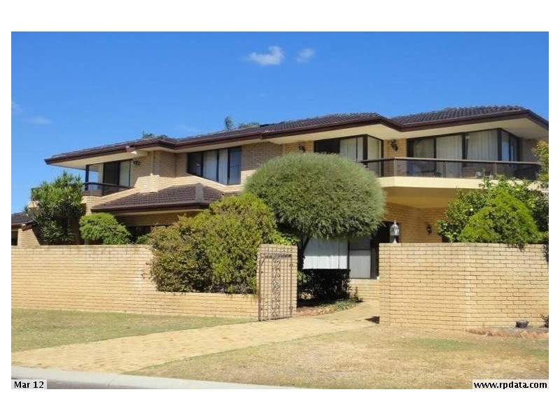 1 Halcyon  Way, Churchlands WA 6018