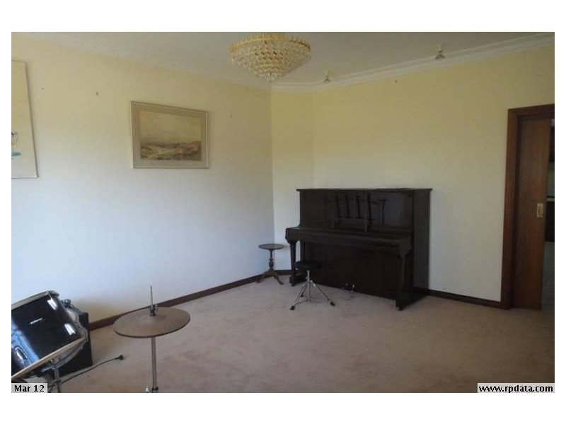 1 Halcyon  Way, Churchlands WA 6018