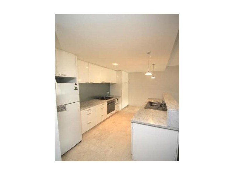 2/113 Royal Street, East Perth WA 6004