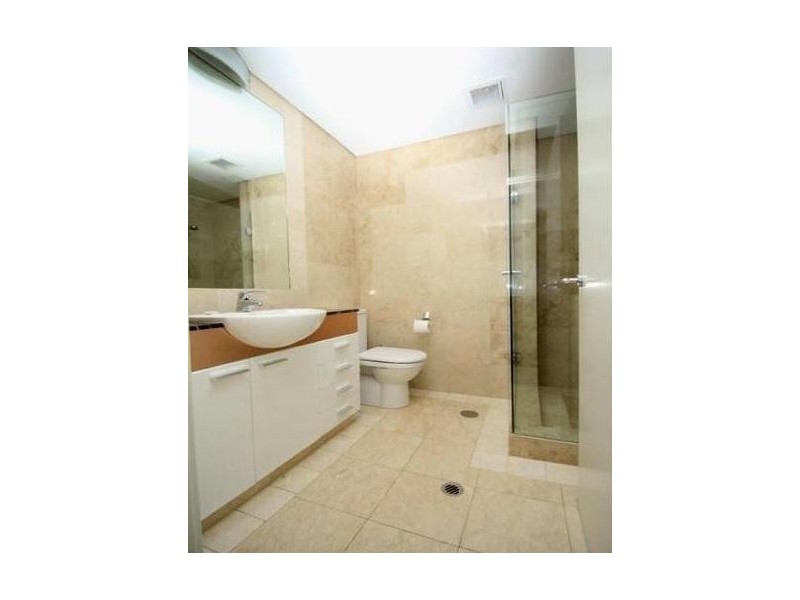 2/113 Royal Street, East Perth WA 6004