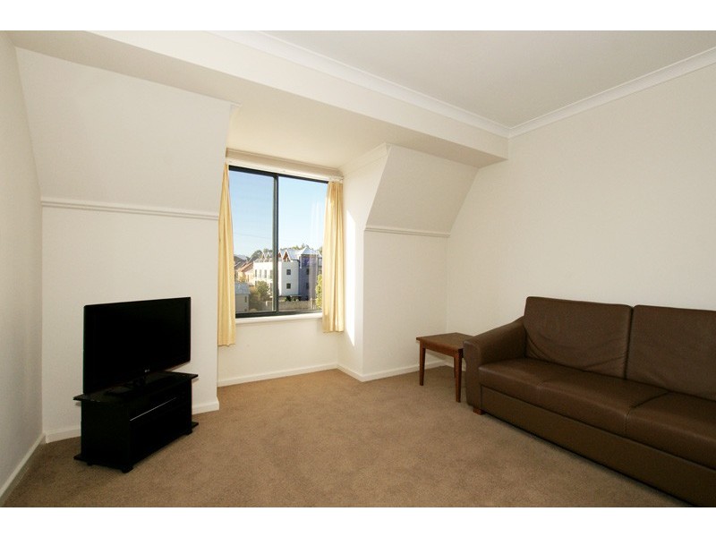 52/11 Regal Place, East Perth WA 6004