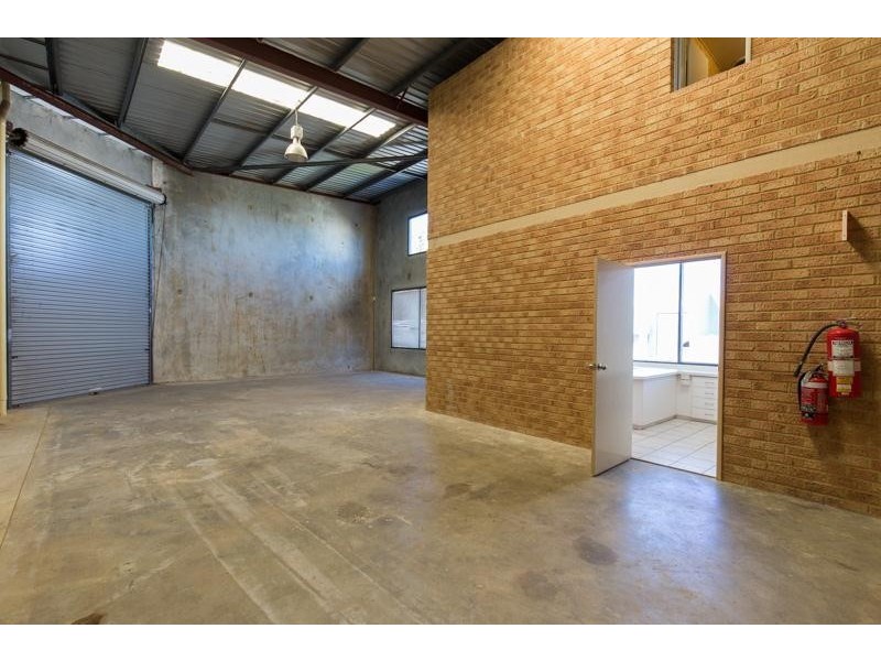 9/15 Dyer Road, Bassendean WA 6054