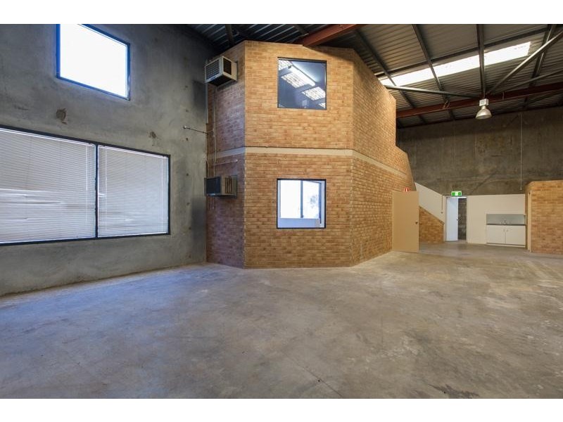 9/15 Dyer Road, Bassendean WA 6054