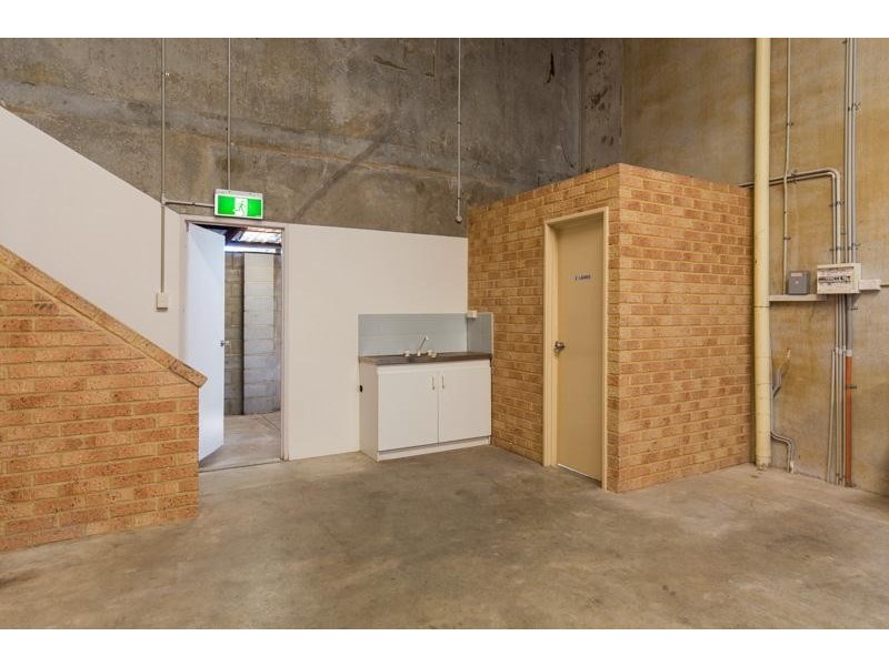 9/15 Dyer Road, Bassendean WA 6054