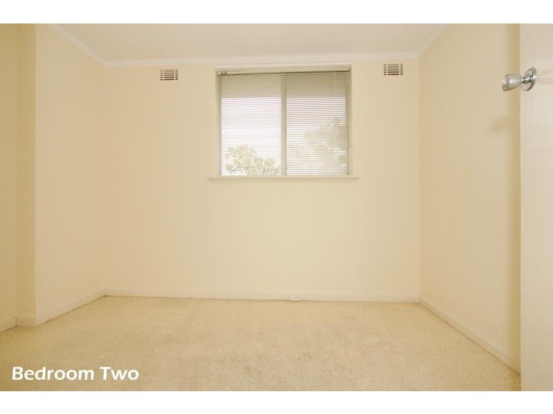 11/18 The Avenue, Crawley WA 6009