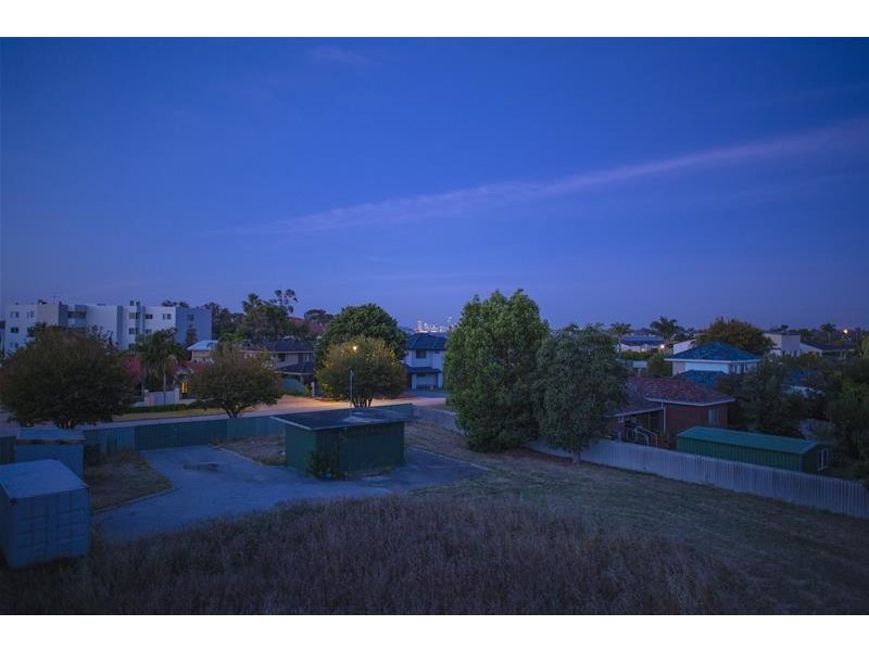 19/554 Canning Highway, Attadale WA 6156